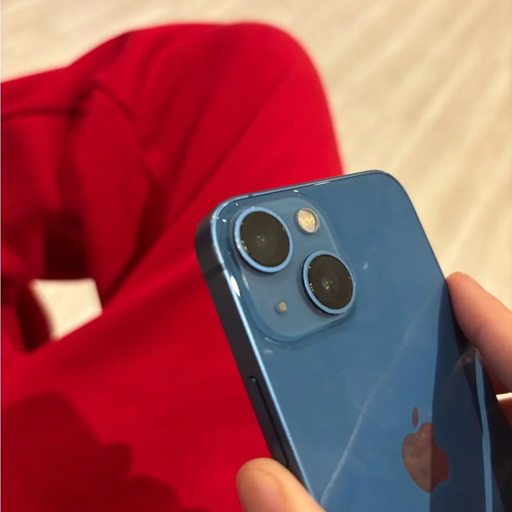 iPhone 13 mini